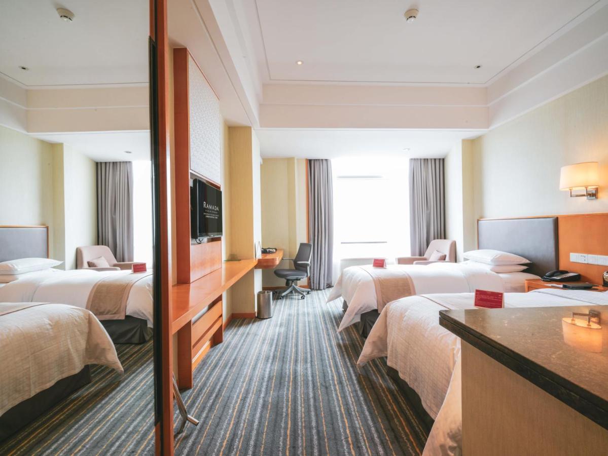 Ramada Plaza Shanghai Pudong Airport - A Journey Starts At The Pvg Airport Экстерьер фото
